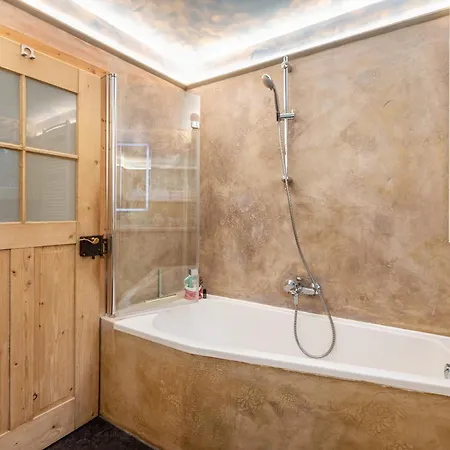 Haus Der Malerin Andrea Gawaz Mullheim (Baden-Wurttemberg)