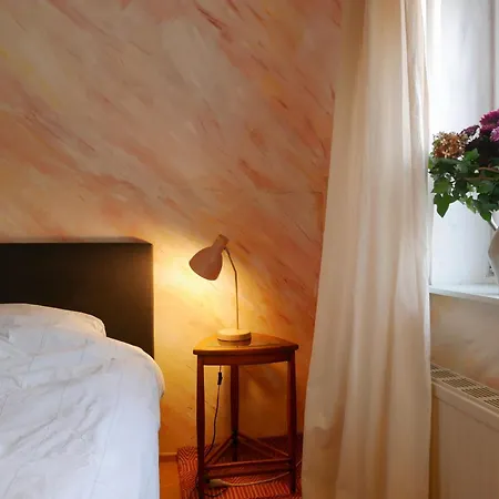 Apartment Haus Der Malerin Andrea Gawaz *