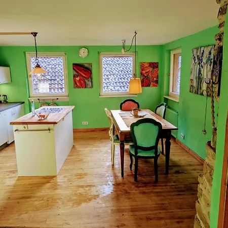 Haus Der Malerin Andrea Gawaz Apartment