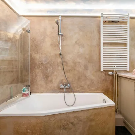 Haus Der Malerin Andrea Gawaz Apartman *