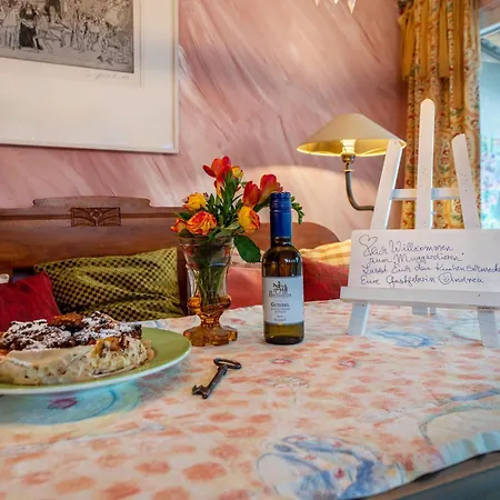 Haus Der Malerin Andrea Gawaz Apartman Müllheim